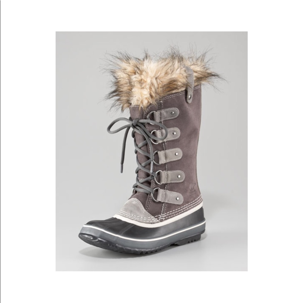 Sorel Joan of Arc Boots in Gray - Worn Once! Sz 10